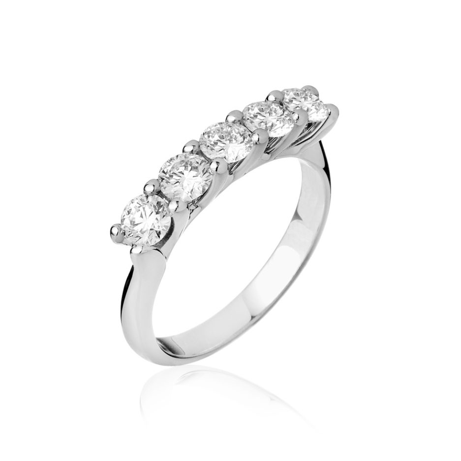 Forever-Unique-Jewels-Natural-diamonds-Diamanti-Gioielli-Collezione-DailyChic-Veretta-Anello-Bridal-Alnilam