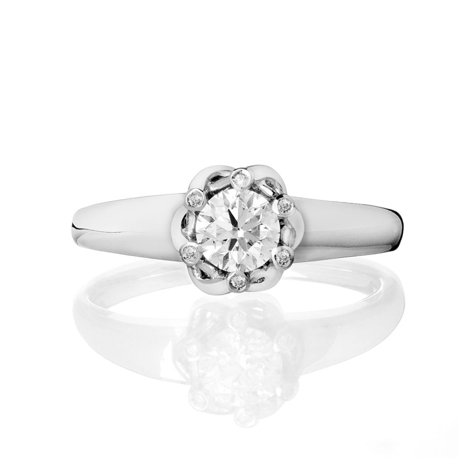 Forever-Unique-Jewels-Natural-diamonds-Diamanti-Gioielli-Collezione-EVA-Solitario-Anello-Diamante-Loquace